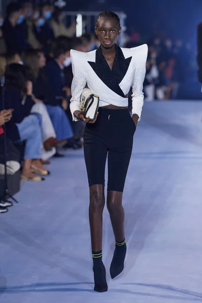 Look 174